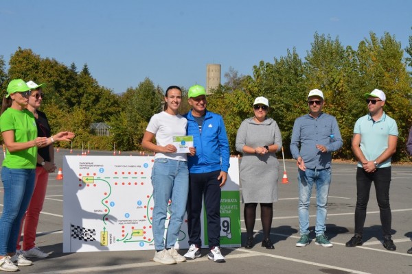 Младежи от Казанлък шофираха безопасно и прецизно, заедно с Алтернативата на гражданите