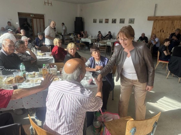 Средногорово празнува!