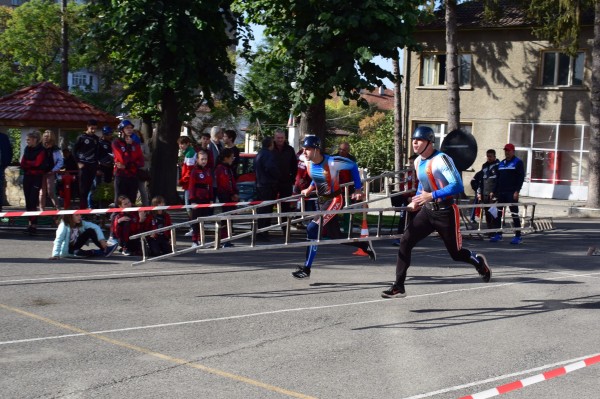При силен интерес премина Четвъртия индивидуален турнир по ППС „Двубой“ за купа „Севт III” в Казанлък