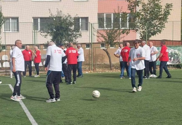 Д-р Колев, №1 събра футболната слава на областта за първи път