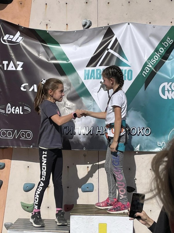 Над 80 деца взеха участие в Общинското първенство по спортно катерене