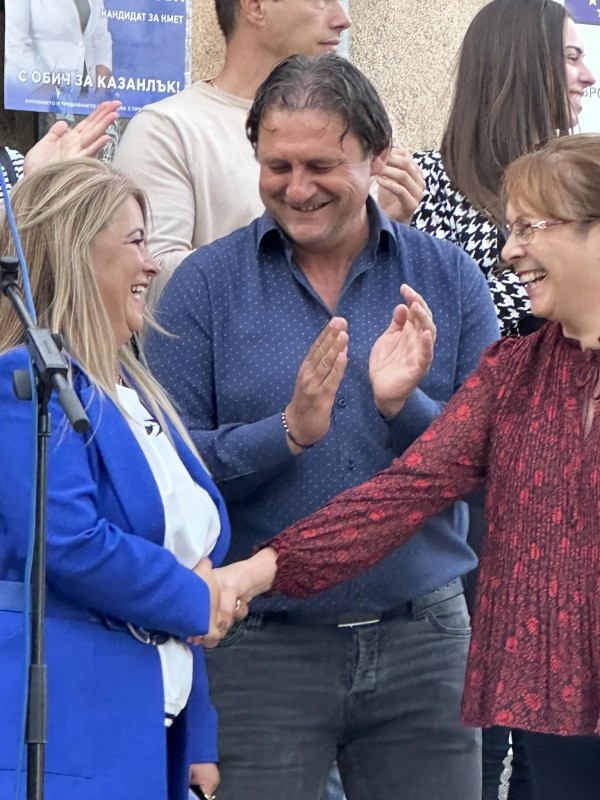 Зина Трифонова (с. Копринка): Делата ми ще покажат дали съм достойна да бъда Ваш кмет!