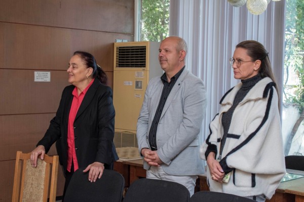 Красимира Харизанова: Подкрепям развитието на младите