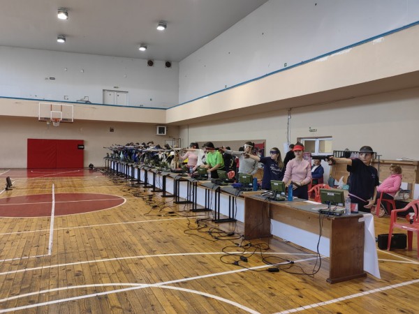 Над 100 участници събра Държавния турнир по спортна стрелба в Казанлък 