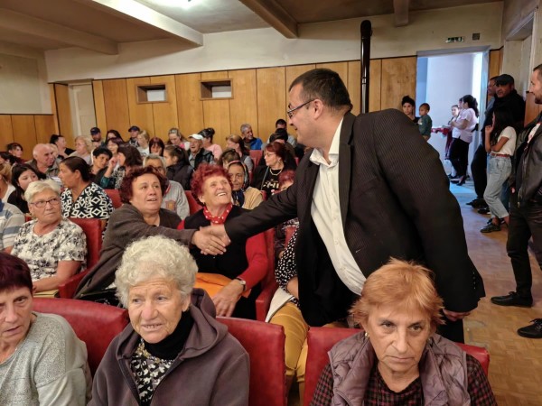 Стойно Стойнов (Кънчево): Продължавам с асфалтиране на улици и монтиране на камери за видеонаблюдение