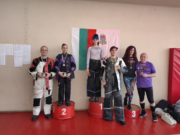 Над 100 участници събра Държавния турнир по спортна стрелба в Казанлък 