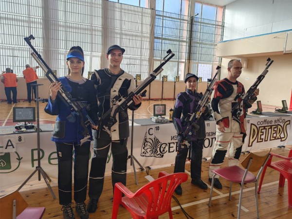 Над 100 участници събра Държавния турнир по спортна стрелба в Казанлък 