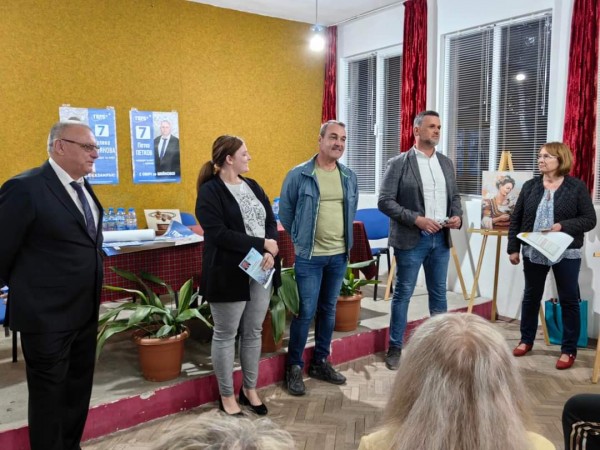 Мащабно видеонаблюдение и кръгово движение в центъра на Шейново планира да направи Петко Петков