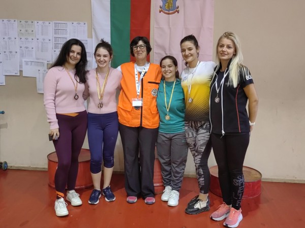 Над 100 участници събра Държавния турнир по спортна стрелба в Казанлък 