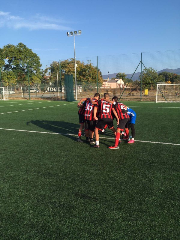 Напрегнат финал за 8-10 клас в Общинското първенство по футбол: ППМГ ,,Никола Обрешков“ победиха с гол в последната минута