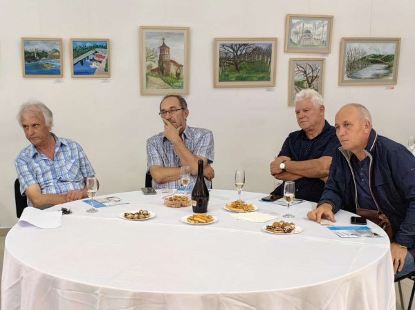 7 посоки за развитието на града дискутираха в Казанлък