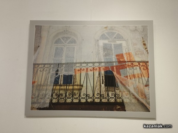 Галина Ушева представи в Казанлък фотографската изложба “Да откриеш свободата“