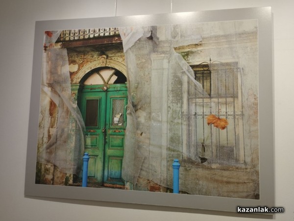 Галина Ушева представи в Казанлък фотографската изложба “Да откриеш свободата“