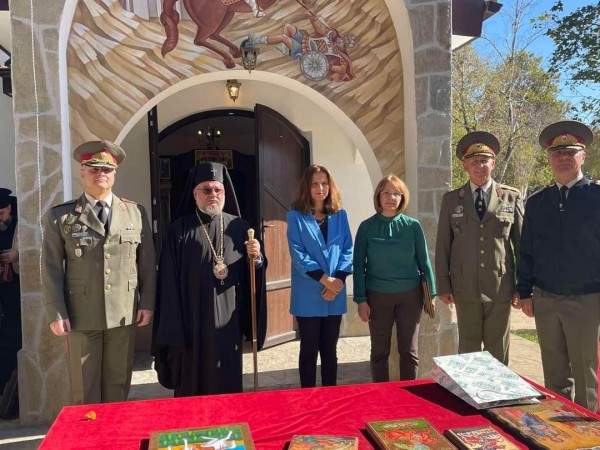 Признание за Галина Стоянова от 61-ва Стрямска механизирана бригада