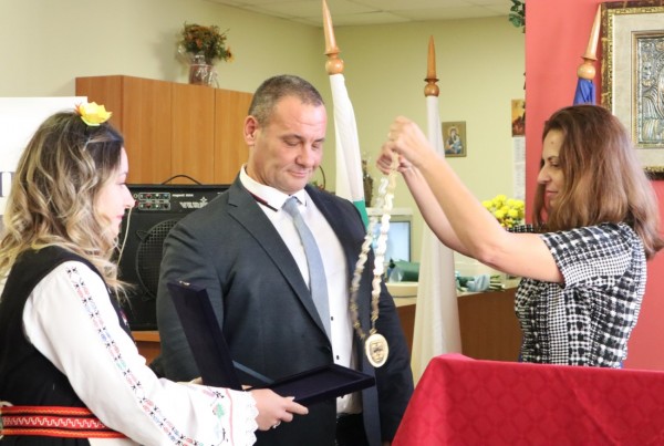 Тържествена клетва положиха днес кметът, общинските съветници и кметовете на населени от община Мъглиж