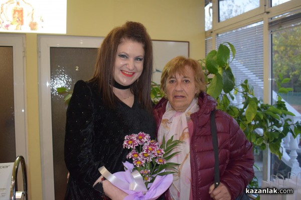 Членовете на академия “Чароид“ се запознаха с ефективни методи и продукти в подкрепа на добрия имунитет