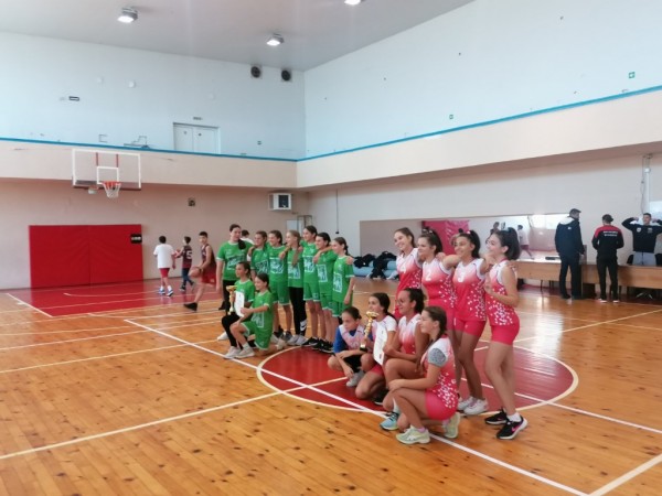 Отборът на ОУ ,,Георги Кирков“ грабна победната купа на Общинското първенство по баскетбол при 5 – 7 клас за момчета