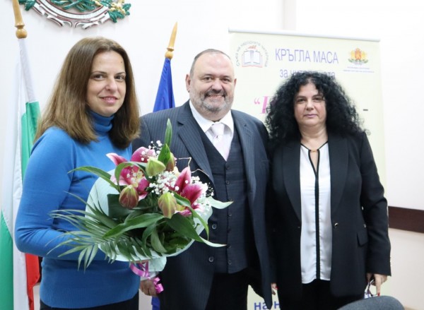 Кръгла маса събра в Стара Загора директори на читалища и читалищни дейци от областта 