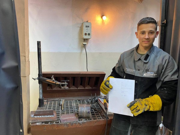 Ученици от Механото – участници в национален и международен форум