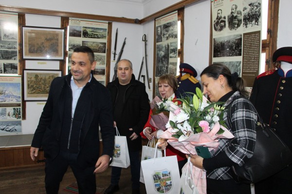 Национален парк-музей “Шипка-Бузлуджа“ гостува на Исторически музей Етрополе