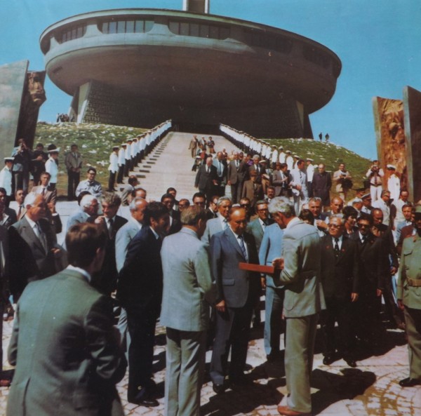 Първият унгарски космонавт гостувал в Бузовград