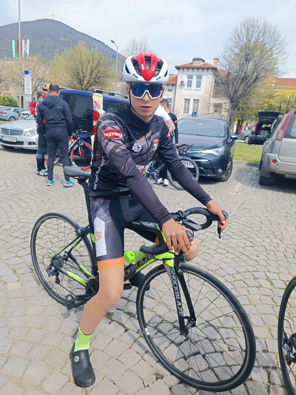 Колоездачи от Казанлък оглавяват годишната класация за 2023 година