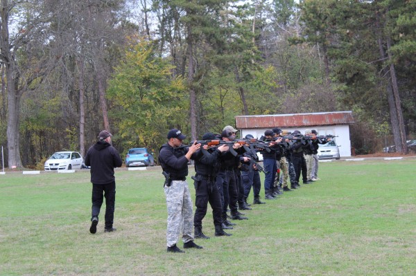 Служители на МВР обменяха практически опит в Центъра за специализация и професионална подготовка в Казанлък 