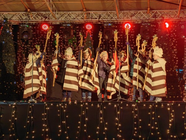 Сияещият град - вълшебства и радост през Коледните дни