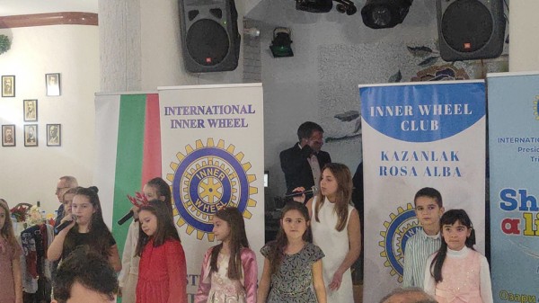 Над 6000 лв. събра Инър Уийл клуб “Роза Алба“ Казанлък в подкпрепа на каузата “Безопасни улици за нашите деца“ 