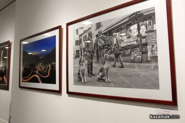 44 творби на 29 автора са част от VI салон на казанлъшките фотографи / Новини от Казанлък