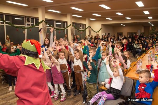 „М+С Хидравлик“ АД отново зарадва с коледни подаръци децата на служителите си