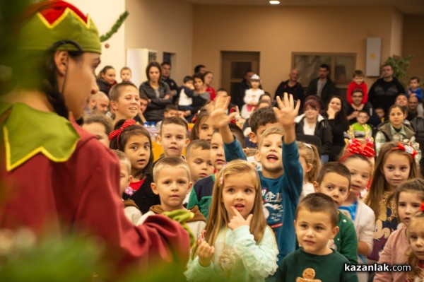 „М+С Хидравлик“ АД отново зарадва с коледни подаръци децата на служителите си