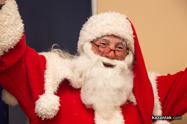 „М+С Хидравлик“ АД отново зарадва с коледни подаръци децата на служителите си