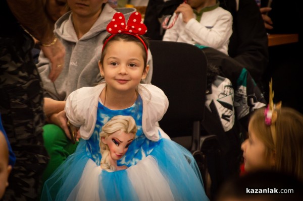 „М+С Хидравлик“ АД отново зарадва с коледни подаръци децата на служителите си