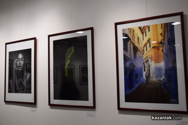 Тодор Тилев, Светлозар Симеонов и Станка Петрова са победителите в  Шестия салон на казанлъшките фотографи