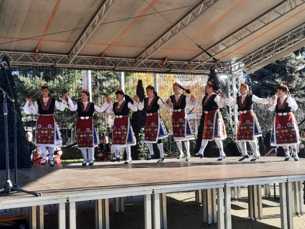 Емоции от днешната открита сцена 