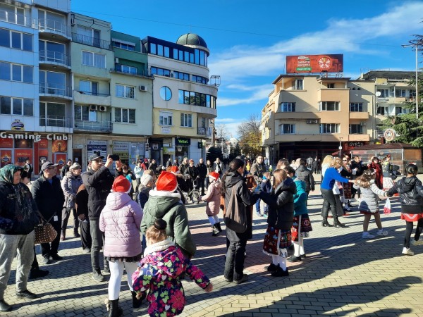 Емоции от днешната открита сцена 