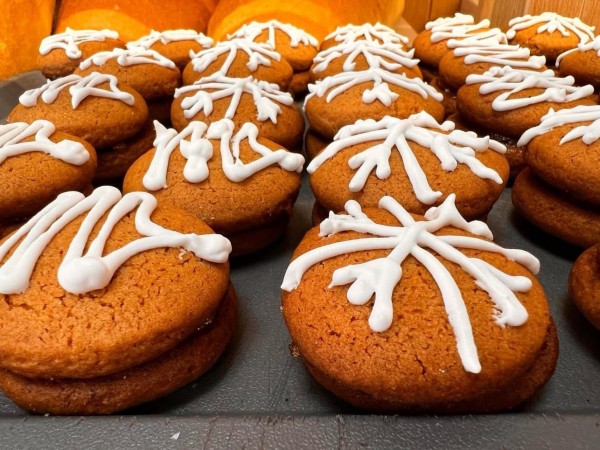 Коледен базар ни потапя в свят на вкусове и аромати