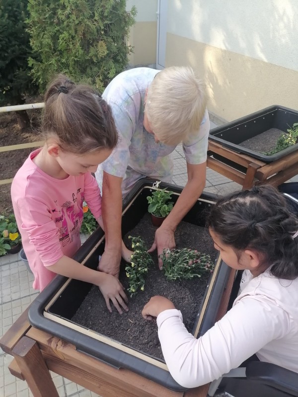 Нова терапевтична зона за деца с увреждания вече функционира в Казанлък