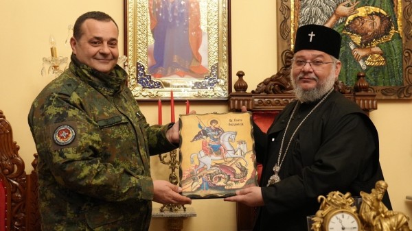 Митрополит Киприан проведе беседа с новите лейтенанти от Сухопътните войски