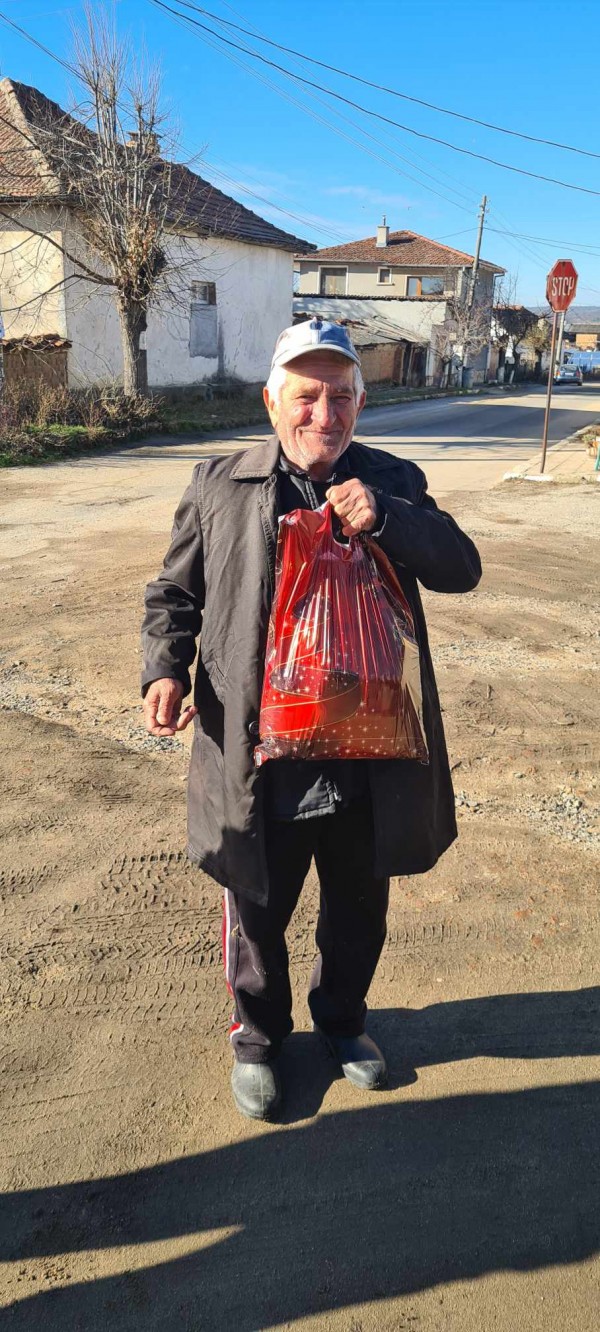 Виктория отново влезе в обувките на Дядо Коледа