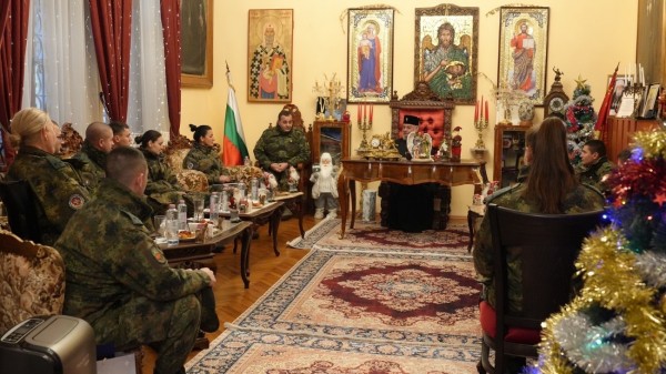 Митрополит Киприан проведе беседа с новите лейтенанти от Сухопътните войски