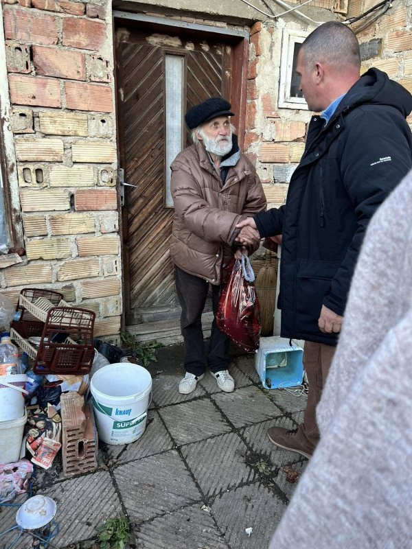 Виктория отново влезе в обувките на Дядо Коледа