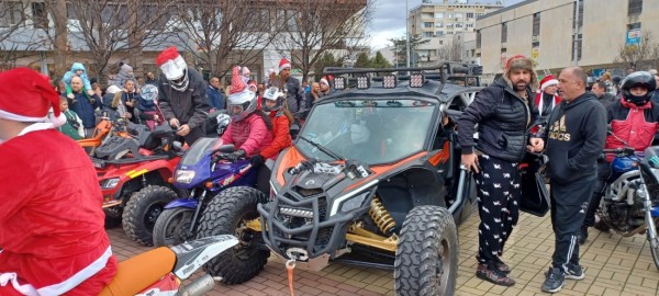 Стани нине, господине, Бог да дава в тая къща злато-берекет, на децата ти сполука и добър късмет!