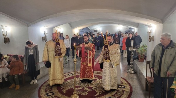 На Стефановден - митрополит Киприан възглави Божествена света литургия в храм-паметника “Рождество Христово” в Шипка