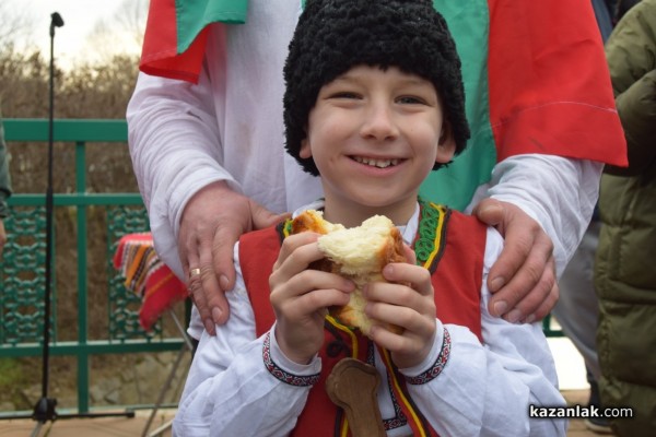 Христо Христов хвана кръста в Казанлък 