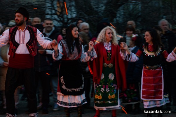 39-годишният Десислав Йосифов спаси Богоявленския кръст в Шипка