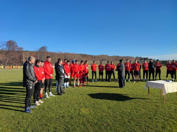 “Розова долина“ започна подготовката с четирима нови играчи