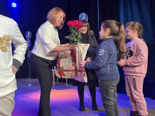 Община Казанлък подари празник за децата на своите служители