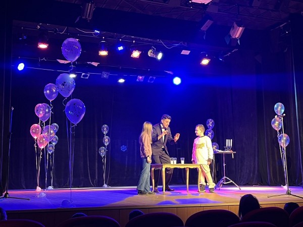 Община Казанлък подари празник за децата на своите служители